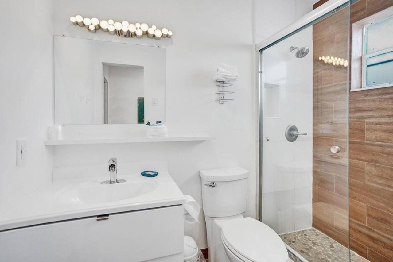 Waves Beach Town Cozy Studio Apartment Pompano Beach Kültér fotó
